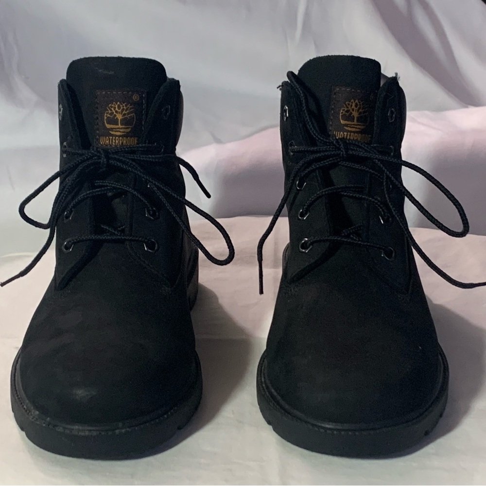 Timberland Boy’s Classic Ankle Boot - Size: 6